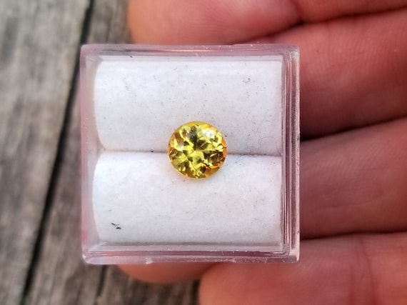 Round Yellow Sapphire for Engagement Ring, Precision Cut Sapphire Jewelry for Her, September Birthstone Gift for Her