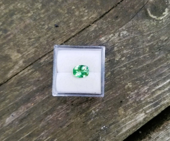 Cushion Tsavorite Garnet for Engagement Ring, January Gemstone for Women Jewelry, Unique Precision Cut Tsavorite Garnet, Free Shipping