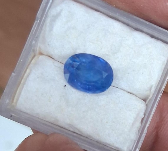 Natural Ceylon Silky  Blue Sapphire September Birthstone 8.4x6.5mm oval