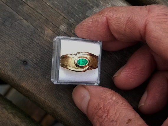 Emerald 14K Yellow Gold Ring 7.24 Grams May Gemstone