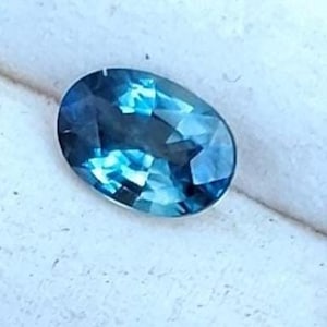 Saphir bleu vert naturel ovale Pierre de naissance de septembre pour bijoux