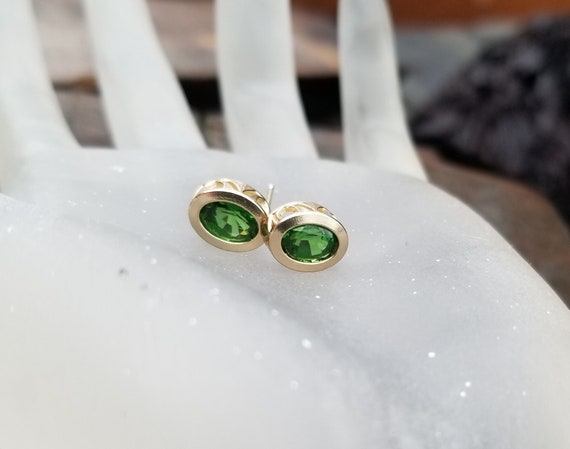 Fine Green Garnet 14K Yellow Gold Stud Bezel Set Earrings, January Birthstone for Anniversary Gift, Free Shipping to North America