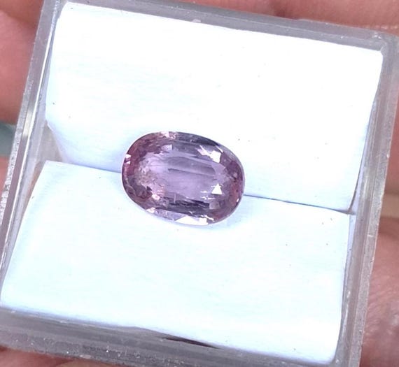 Natural Ceylon Purple Sapphire 1.67 Carats  Oval Gemstone