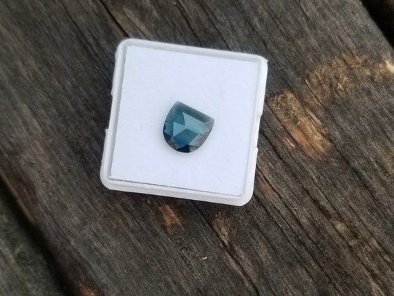 Rose Cut Fancy Cut Sapphire 8.8x8.8 MM for Pendant