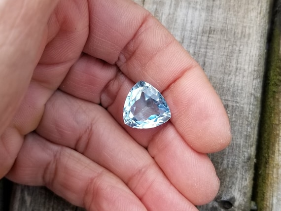 Loose Blue Topaz Briolette for Pendant November Birthstone Over 14 Carats