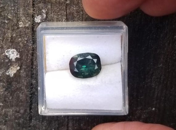 Forest Green Sapphire for Anniversary Jewelry, September Birthstone for Engagement Ring, Free Shipping to USA