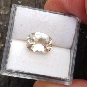 Light Yellow Sapphire Cushion for Engagement Ring, September Birthstone for Jewelry, Free Shipping to North America
