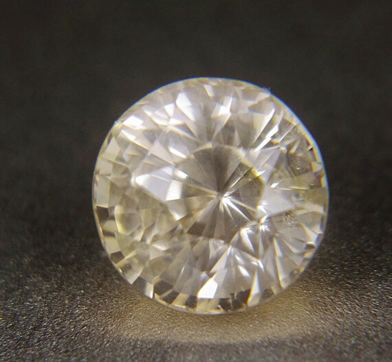 Champagne Ceylon Sapphire Portuguese Cut 2.56 Cts