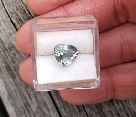Natural Montana Light Mint Green Sapphire Heart Shape