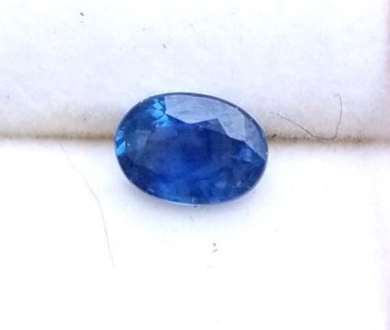 Neon Silky Blue Sapphire for Anniversary Jewelry, September Birthstone