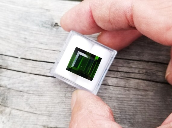 Forest Green Tourmaline Over 14 Cts for Pendant