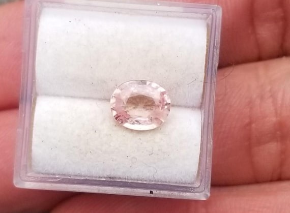 Pink Orange Oval Ceylon Sapphire for Engagement Ring, September Birthstone for Custom Jewelry, Rare Coral Color Sapphire for Gem Collectors