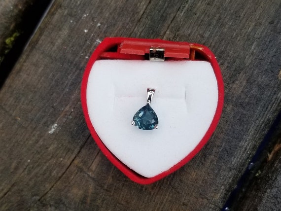 Blue Green Sapphire 14K Gold Pendant