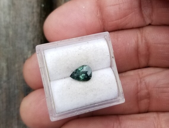 Pear Shape Blue Green Sapphire for Anniversary Jewelry Gift for Her, Tear Drop September Birthstone for Engagement Ring