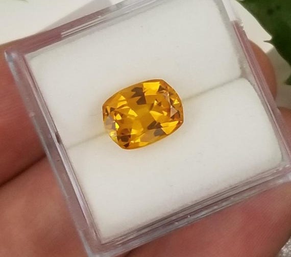 Natural Golden Yellow Sapphire 2.17cts Cushion Cut
