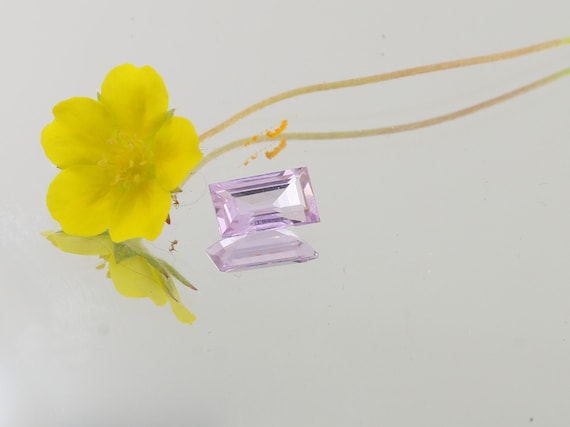 Pink Sapphire 7.2x4.2mm Baguette for Jewellery