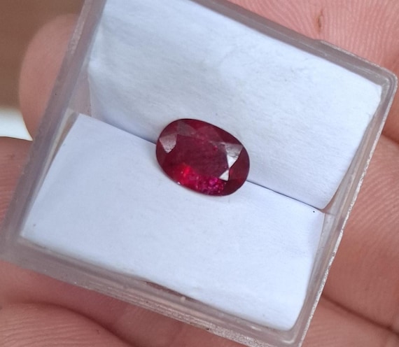Ruby 7.4x5.3mm Oval July Birthstone for Jewelry