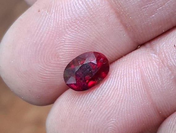 Dark Oval Natural Ruby, July Gemstone for Anniversary Jewelry