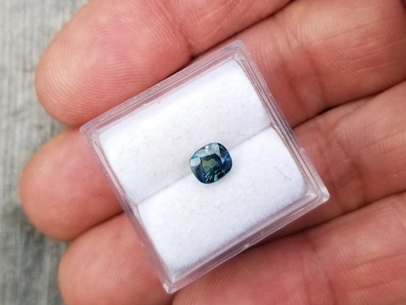 Ceylon Cushion 0.94 Ct Blue Green Sapphire