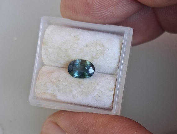 Ceylon 7x5MM Oval Blue Green Sapphire September Gemstone