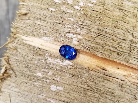 Blue Sapphire 7x5mm for Engagement Ring  Unique Gemstone 1.13 Cts
