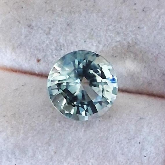 Ceylon Mint Round Green Sapphire 1.63 Carats September Gemstone
