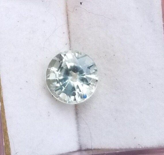 Ceylon Round Canary Mint Sapphire September Birthstone