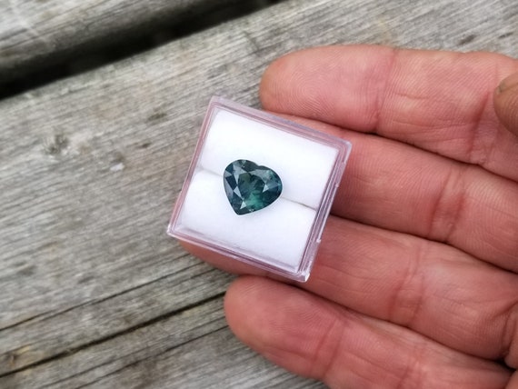Ceylon Large 10x9 MM Heart Shape Blue Green Sapphire 3.27 Cts