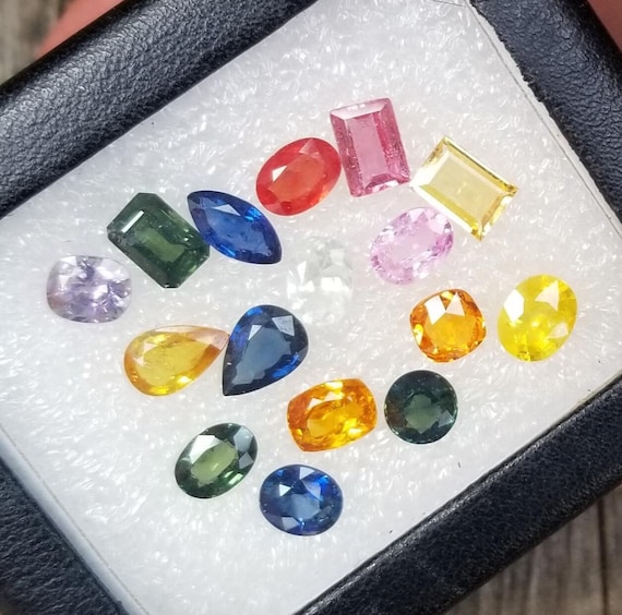 On Sale Sapphire Parcel 15.78 CTS for Jewelry