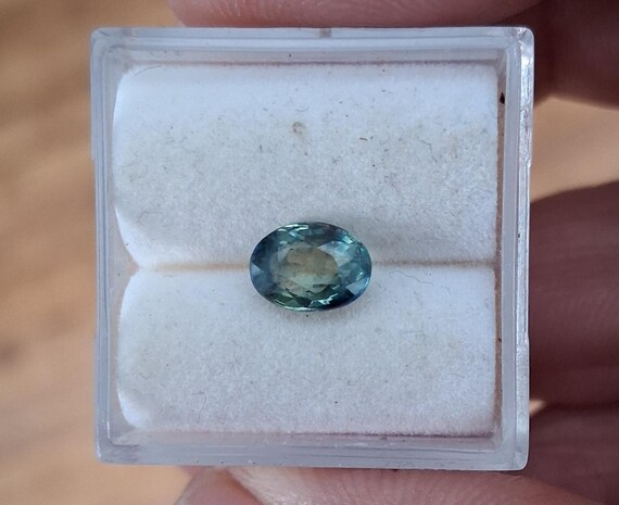Teal Blue Green Sapphire, Oval September Gemstone for Anniversary Jewelry