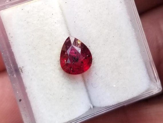 Red Ruby Pear Shape for Engagement Ring, July Birthstone for Anniversary Jewelry