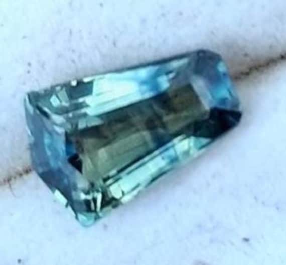 Natural Parti Color Sapphire Gemstone Over 2.50 Carats