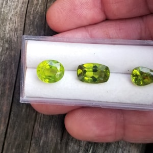 Peridot Gemstones for Jewelry, August Birthstone for Anniversary Gift, Natural Green Unique Peridots