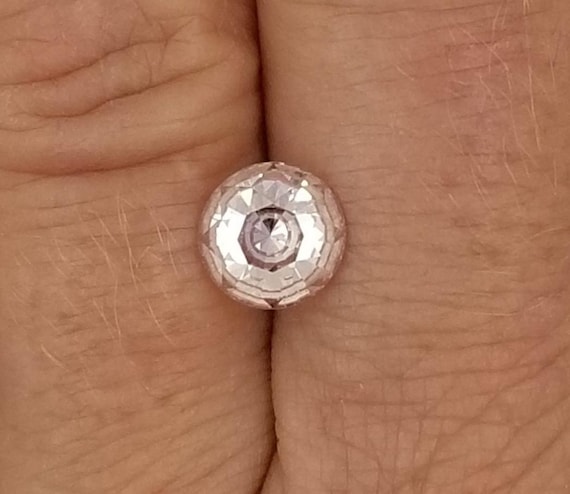 Natural Peach Pink Sapphire 7.4mm Round