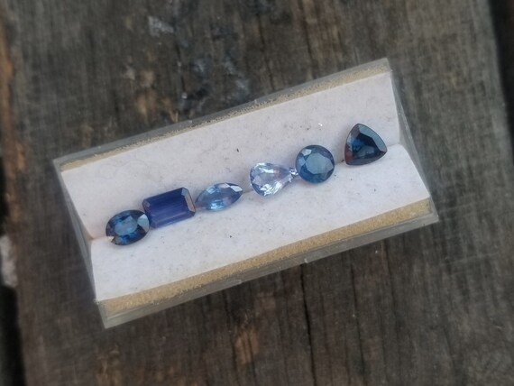 On Sale Blue Sapphire 4.37 Cts Collection