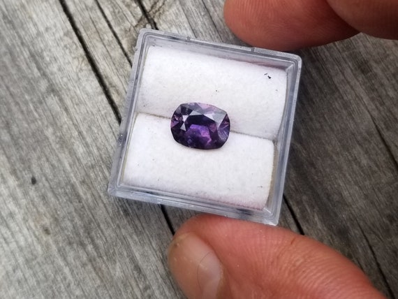 Unique Color Sapphire Cushion, Ceylon Sapphire Purple Sapphire for Engagement Ring, September Gemstone  for Jewelry