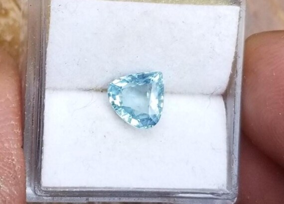 Unique Triangle Shape Teal Mint Sapphire September Birthstone for Pendant, Free Shipping