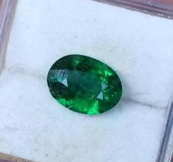 Dark Green Tsavorite January Birthstone for Jewelry gift