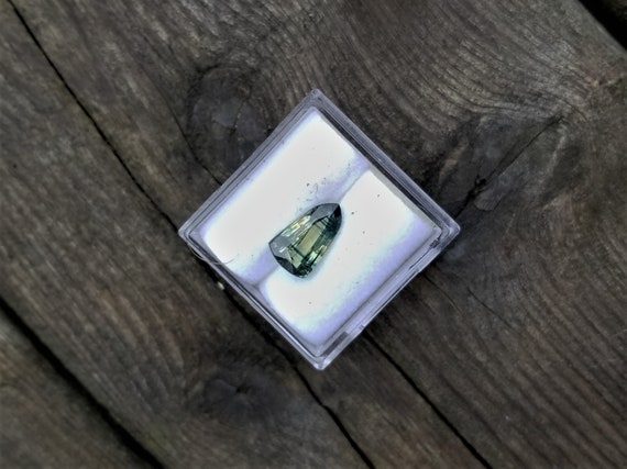 Unique Parti Color Australian Sapphire 10.2x6.2 MM Fancy Cut 2.05 Cts