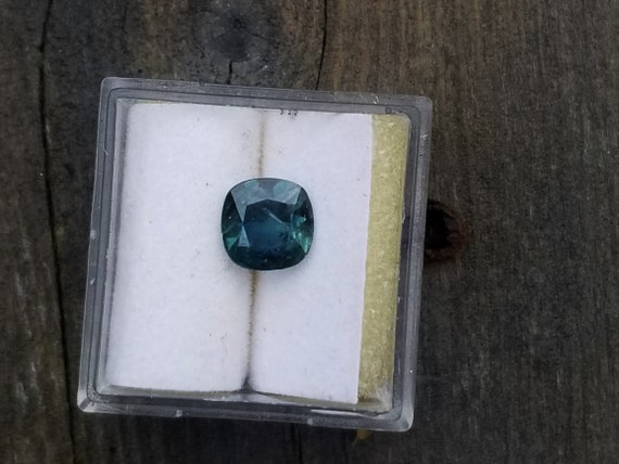 Blue Green Sapphire 6.9 MM Cushion for Jewellery