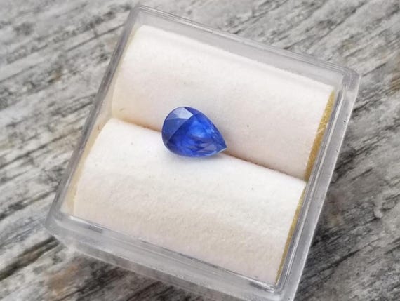 Ceylon Sapphire Tear Drop September Birthstone for Anniversary jewelry