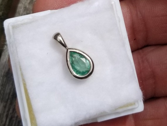14K Gold Emerald Pendant , Gift for May Birthstone, Unique Anniversary Emerald Pendant for Special Occasion, Free Shipping