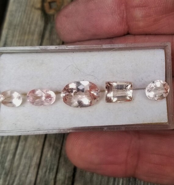 Natural  Loose Morganites 6.63 Cts for Jewellery Different Sizes and Shapes