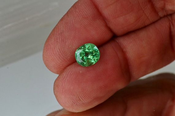 Tsavorite Garnet 2cts Cushion Cut