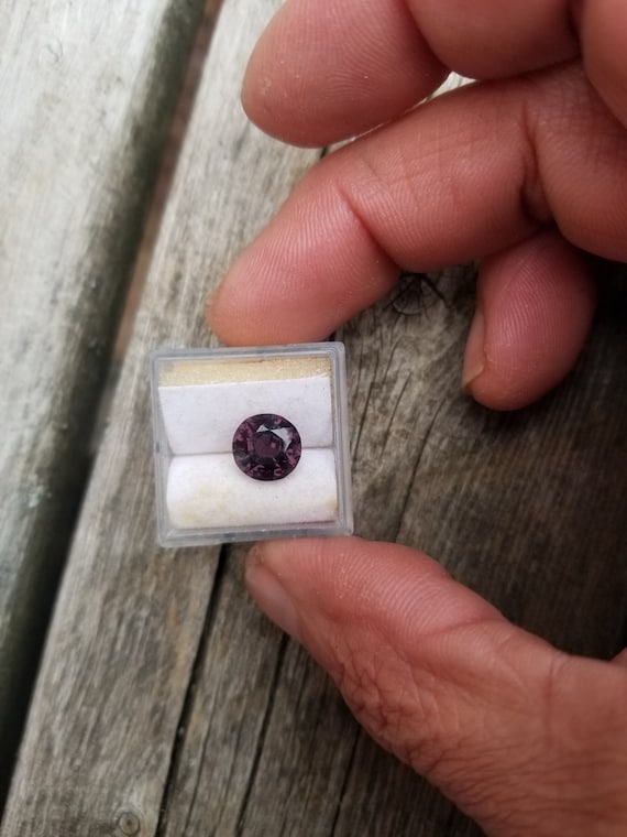 Spinel 8.5MM Round Gemstone for Engagement Ring, August Birthstone for Custom Jewelry Gift for Her, Free Shipping to North America