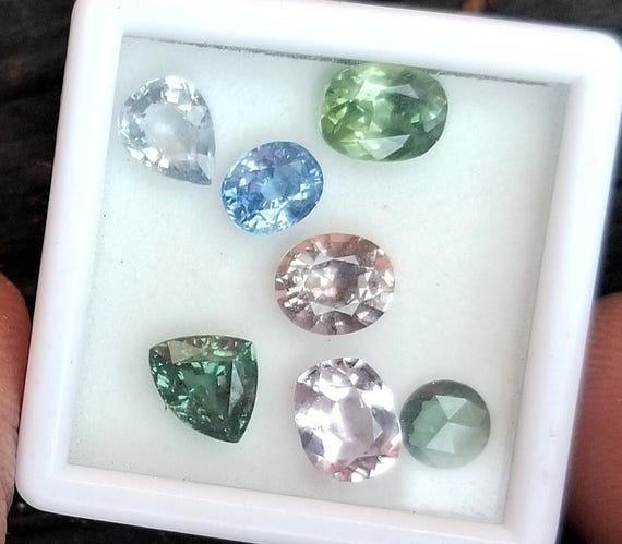 Sapphire Collection Parcel 6 CTS for Jewelry