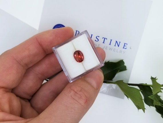 Apricot Color Spinel 1.09cts Oval