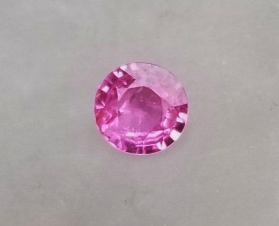 Neon Pink Sapphire 5.3 MM Round September Birthstone for Jewellery