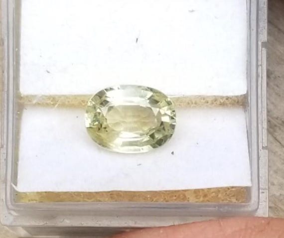 Yellow Sapphire Pastel Color September Birthstone for Jewelry