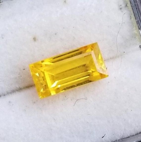 Yellow Sapphire 2.37cts September Birthstone